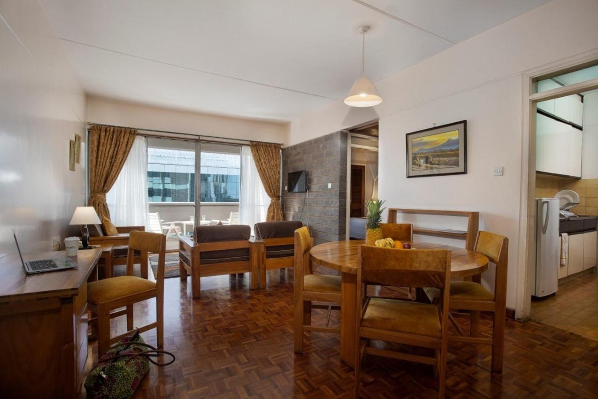 โรงแรมจัมโบ้ เชสเตอร์ ไนโรบี ภายนอก รูปภาพ