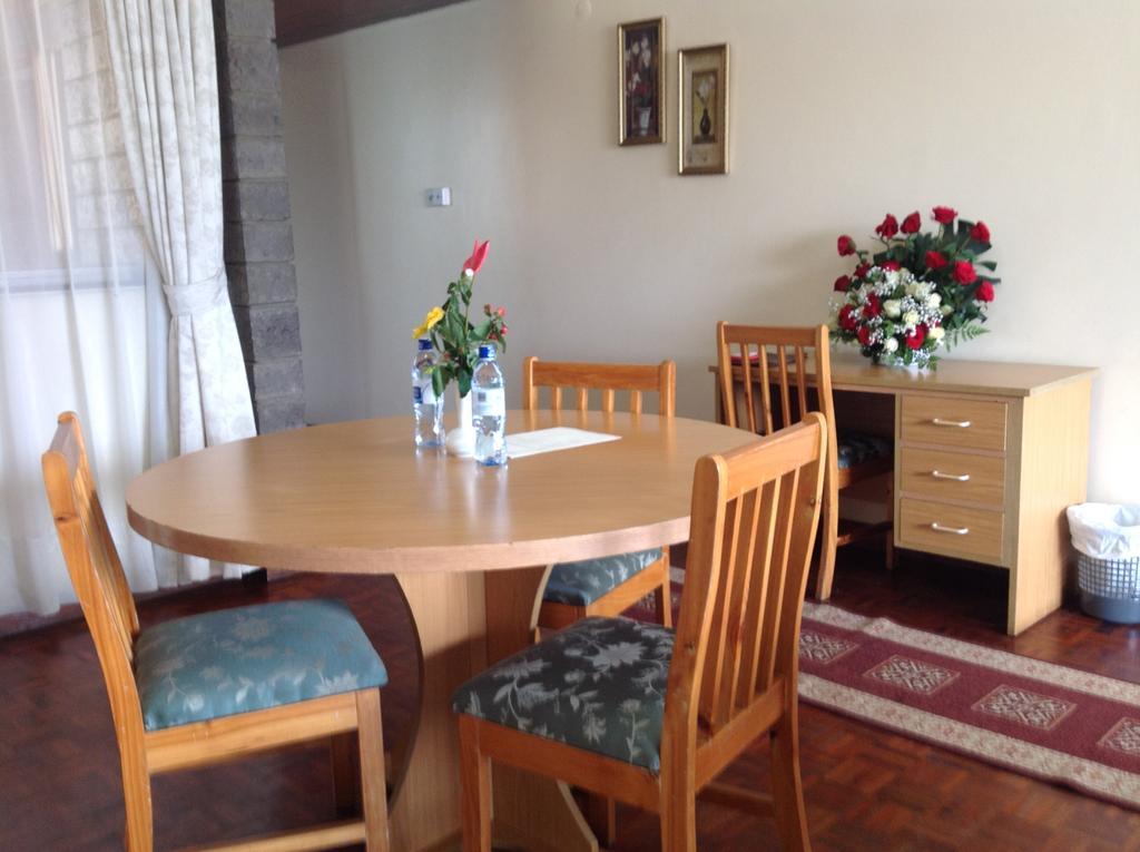 โรงแรมจัมโบ้ เชสเตอร์ ไนโรบี ภายนอก รูปภาพ
